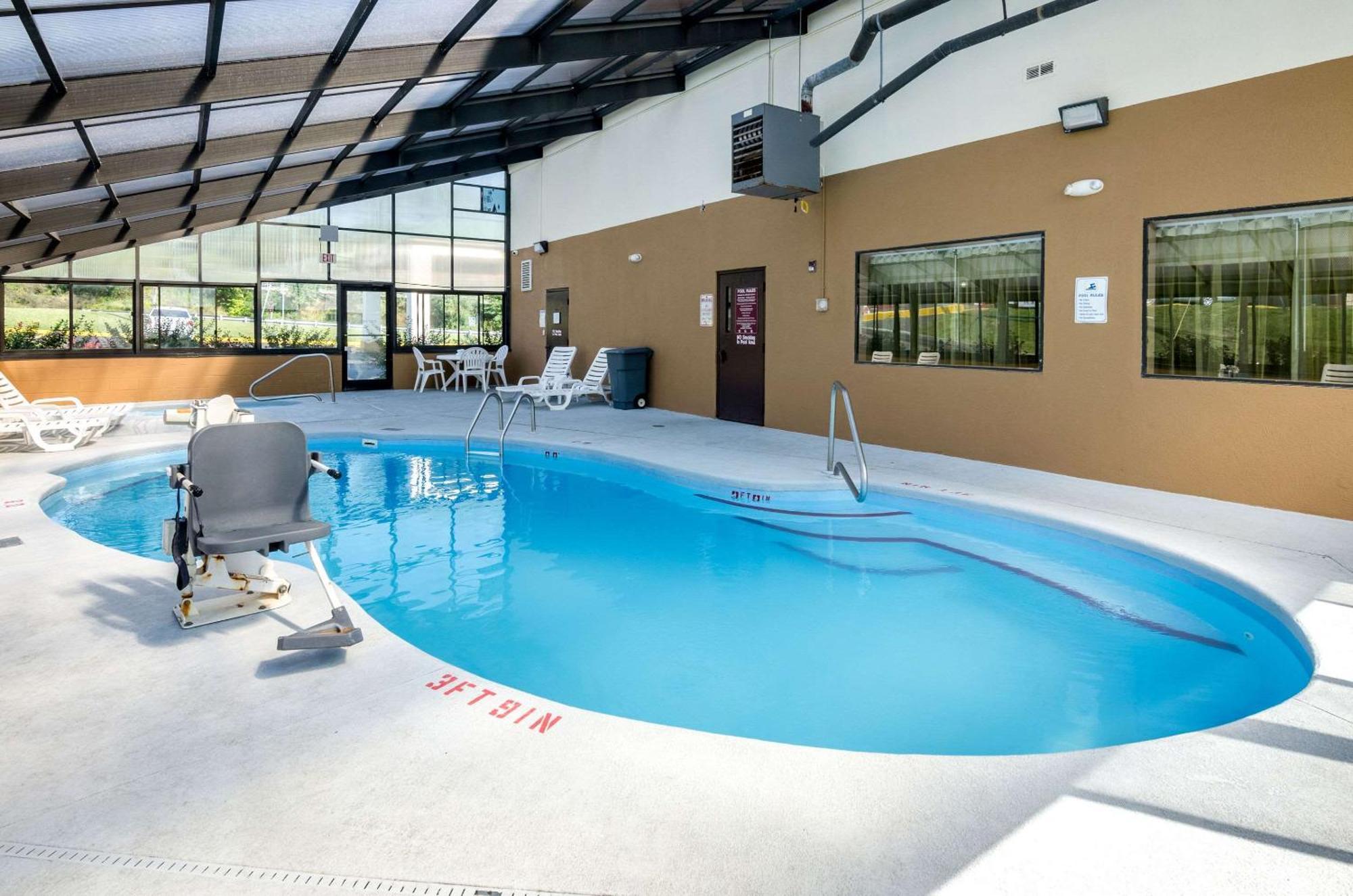 Spark By Hilton Wytheville East Main Street Екстер'єр фото