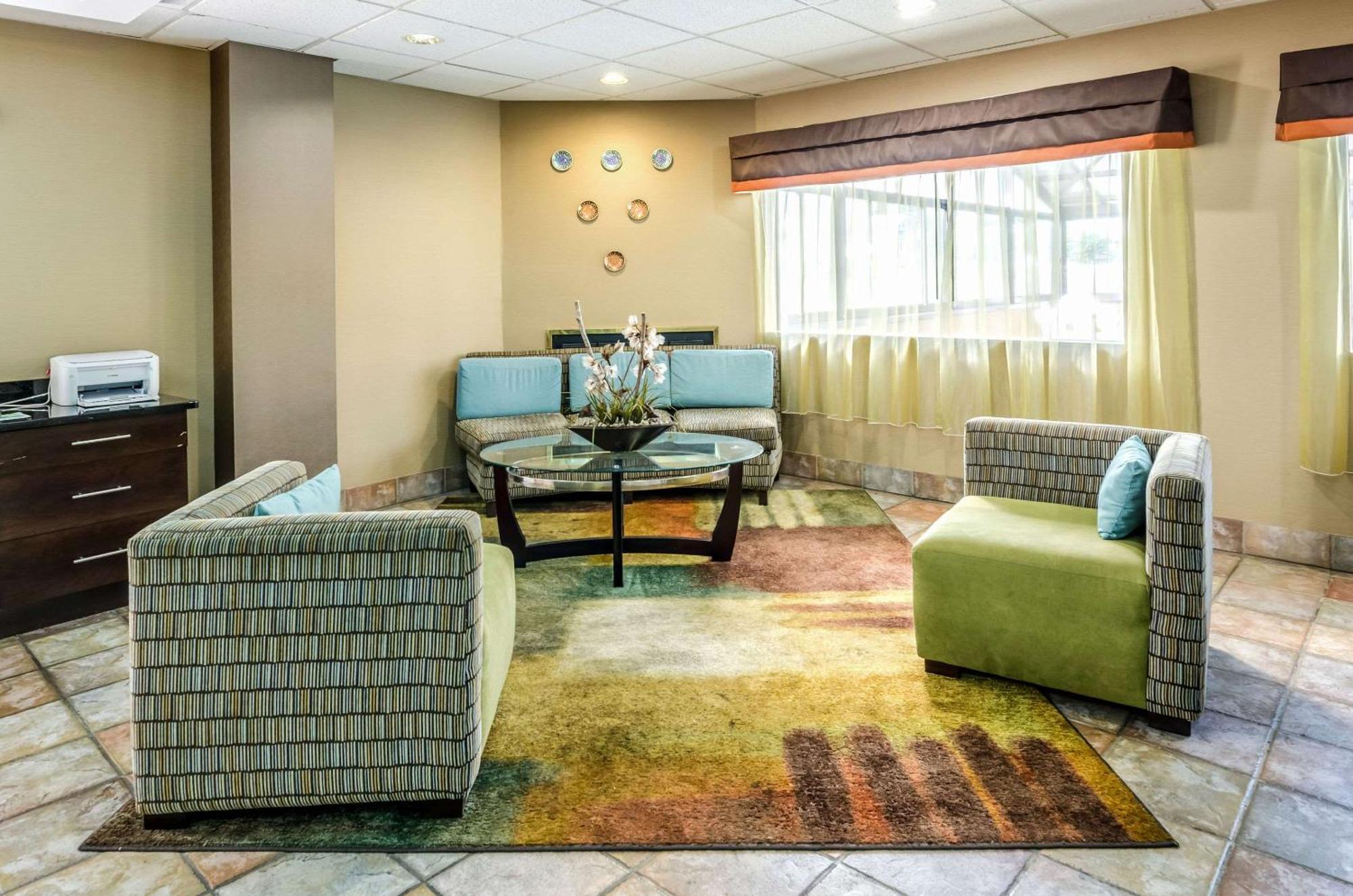 Spark By Hilton Wytheville East Main Street Екстер'єр фото
