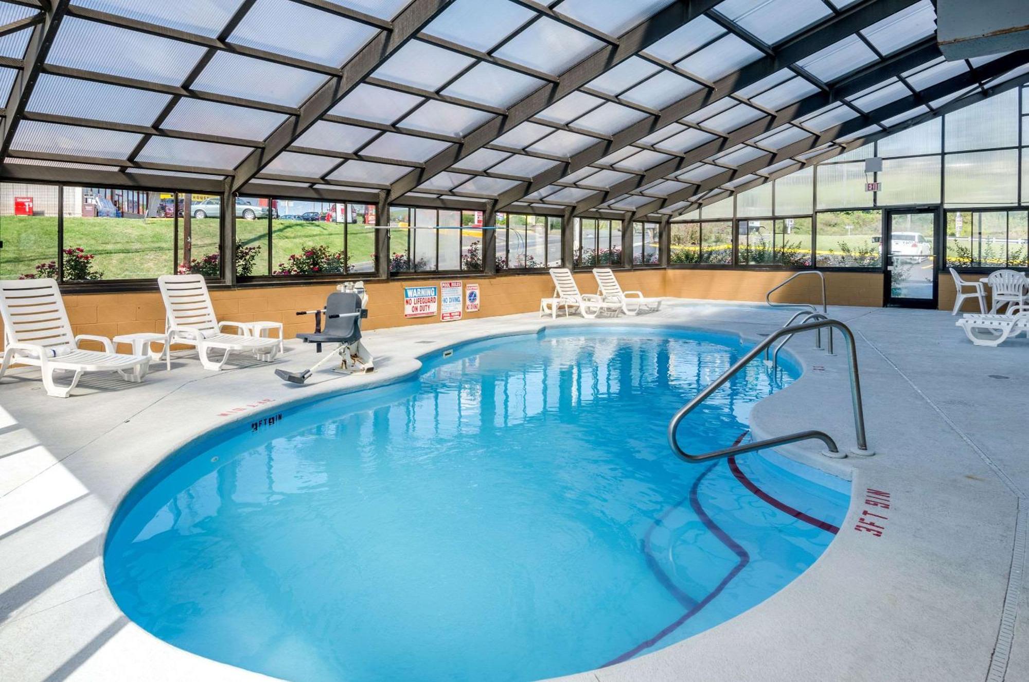 Spark By Hilton Wytheville East Main Street Екстер'єр фото