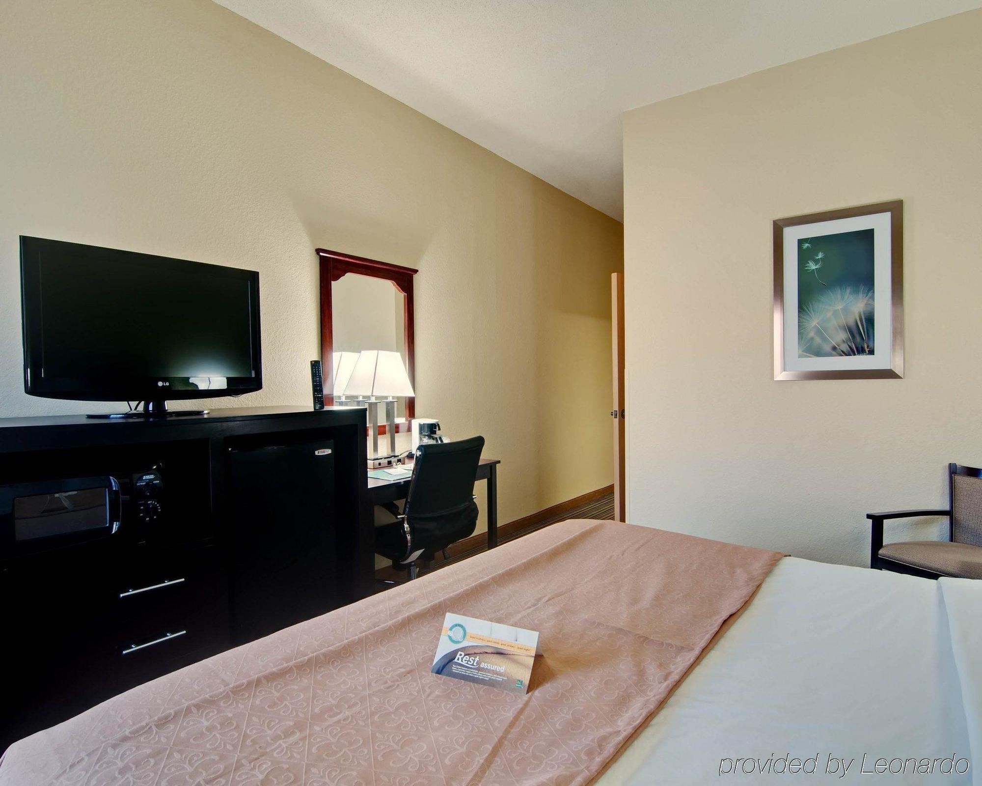 Spark By Hilton Wytheville East Main Street Екстер'єр фото