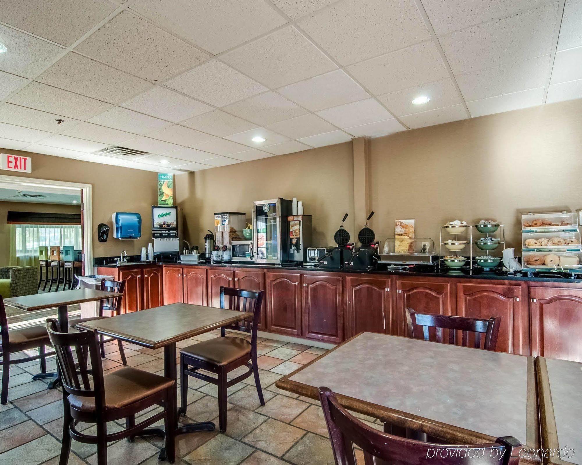 Spark By Hilton Wytheville East Main Street Екстер'єр фото